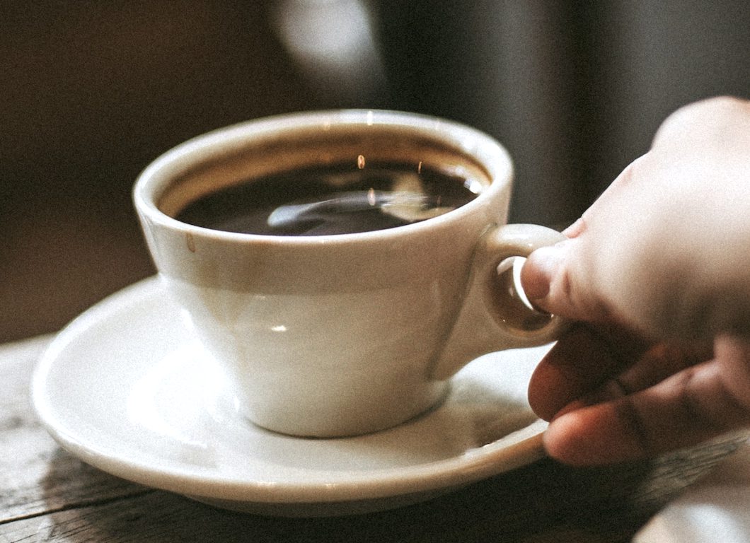 出先で一人で飲んだコーヒー代は経費になる？